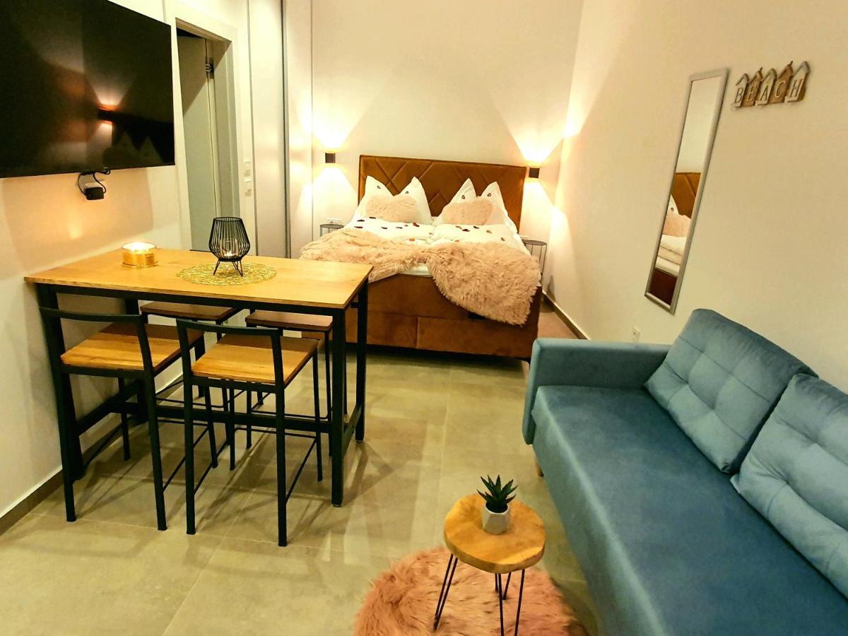 Cozy Studio Apartment Leprin In Labin Old Town Exterior photo