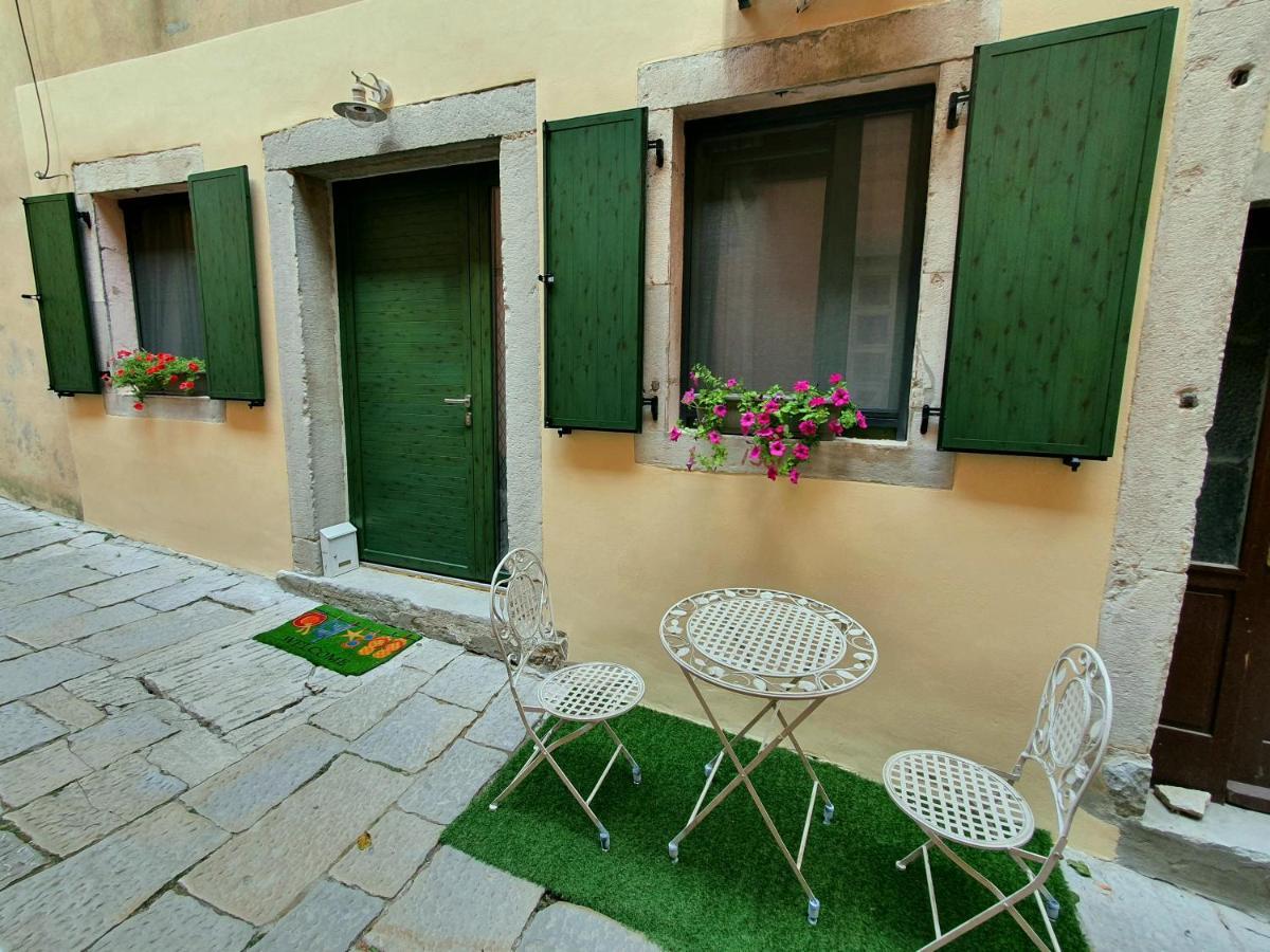 Cozy Studio Apartment Leprin In Labin Old Town Exterior photo